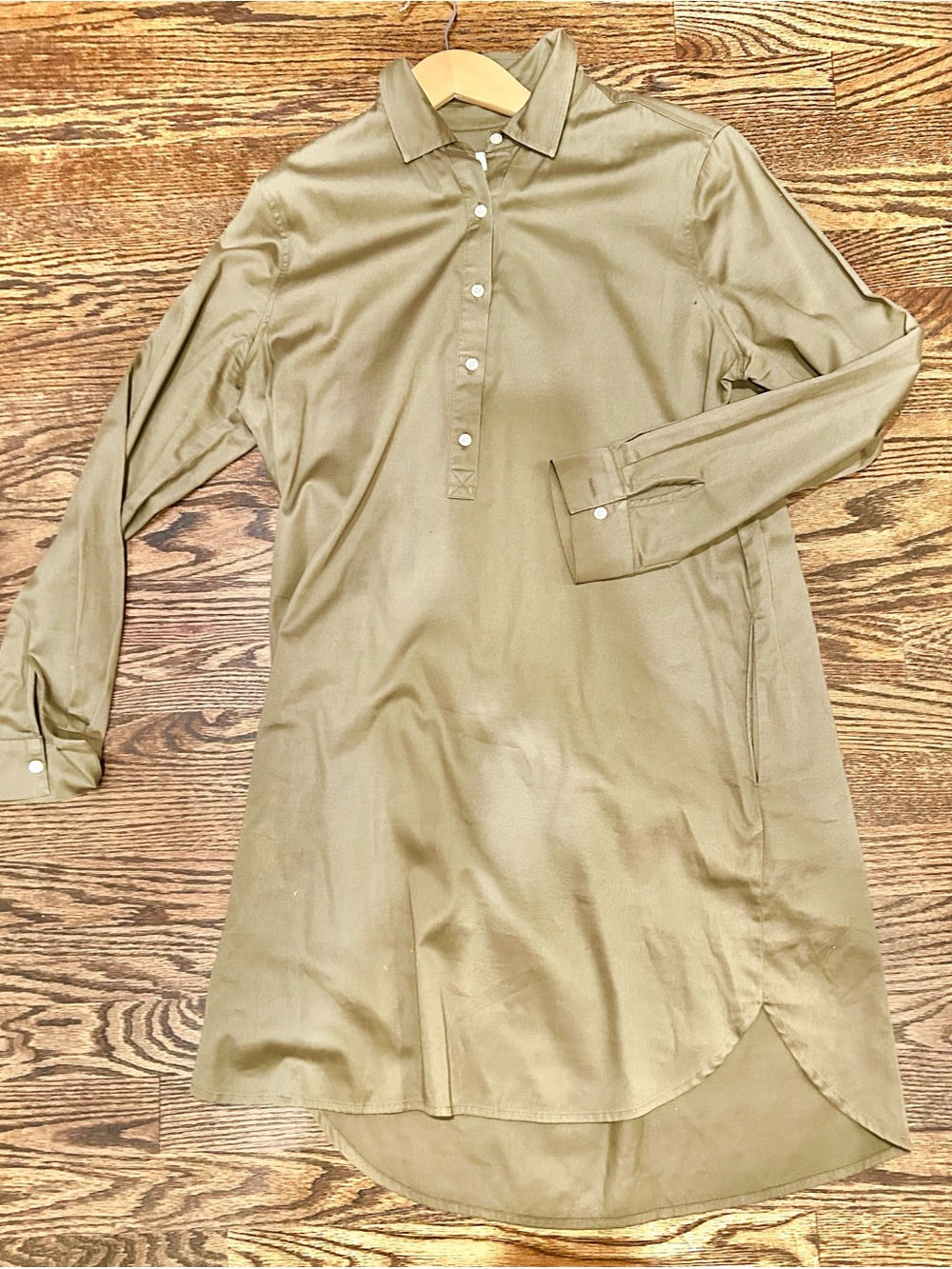 UNTUCKit Olive Green Long-Sleeve Button Down Shirt
